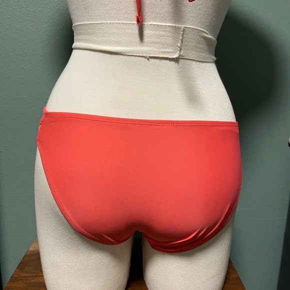 Indigo Rein sexy bikini swimsuit - Picture 3 of 9